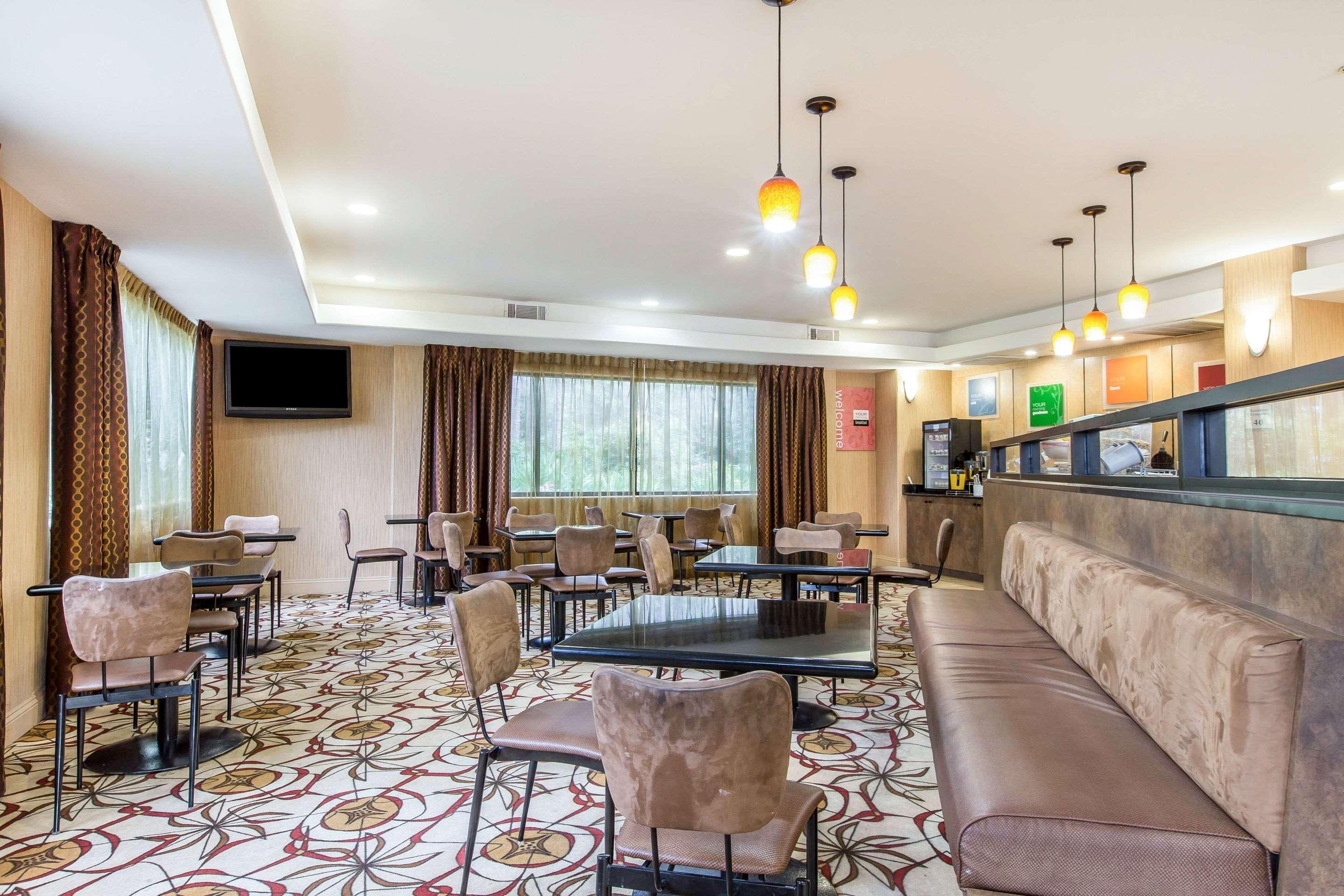 Comfort Suites Kings Bay Naval Base Area Кингсленд Екстериор снимка