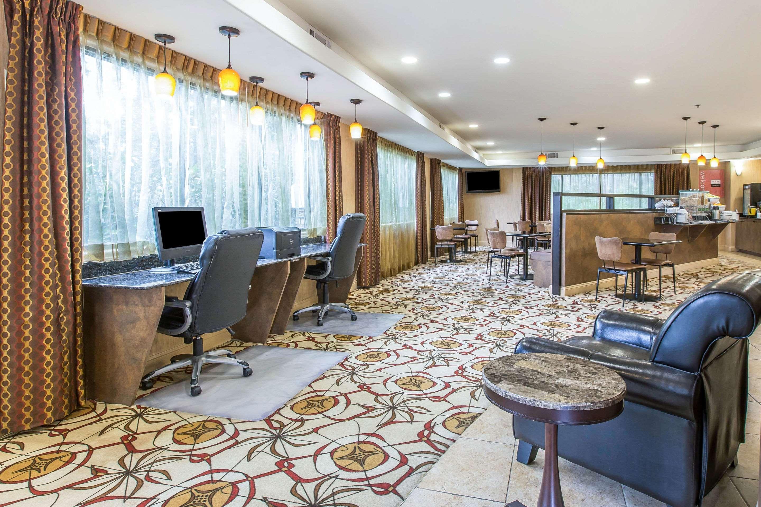 Comfort Suites Kings Bay Naval Base Area Кингсленд Екстериор снимка
